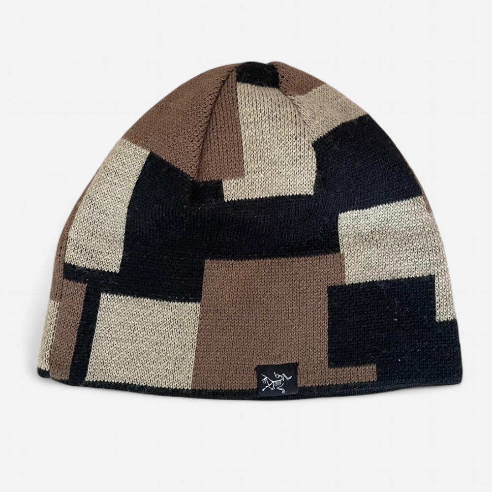 Arc’teryx Wool Blend Geometric Patchwork Beanie H… - image 1